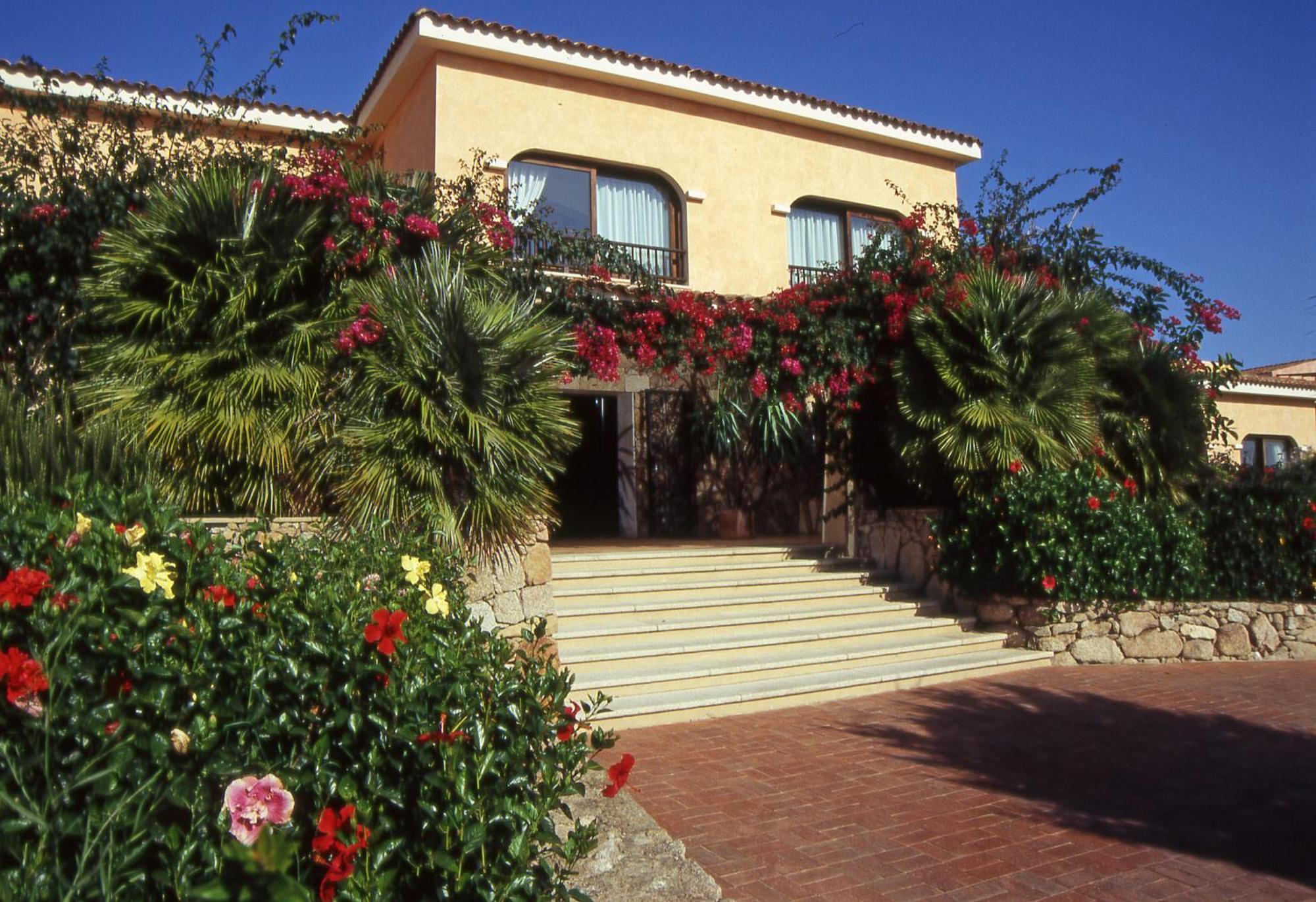 Hotel Stelle Marine Cannigione Exterior photo